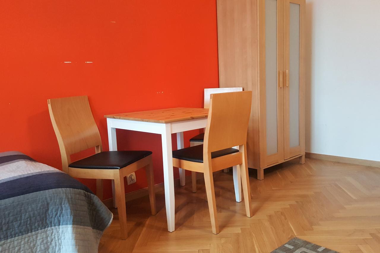 Cinnamon Hostel Breslau Exterior foto