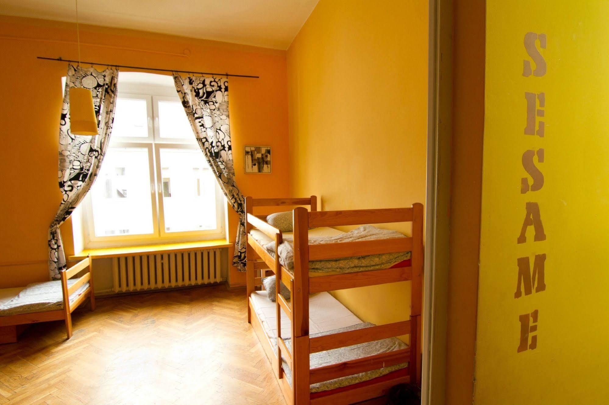 Cinnamon Hostel Breslau Exterior foto