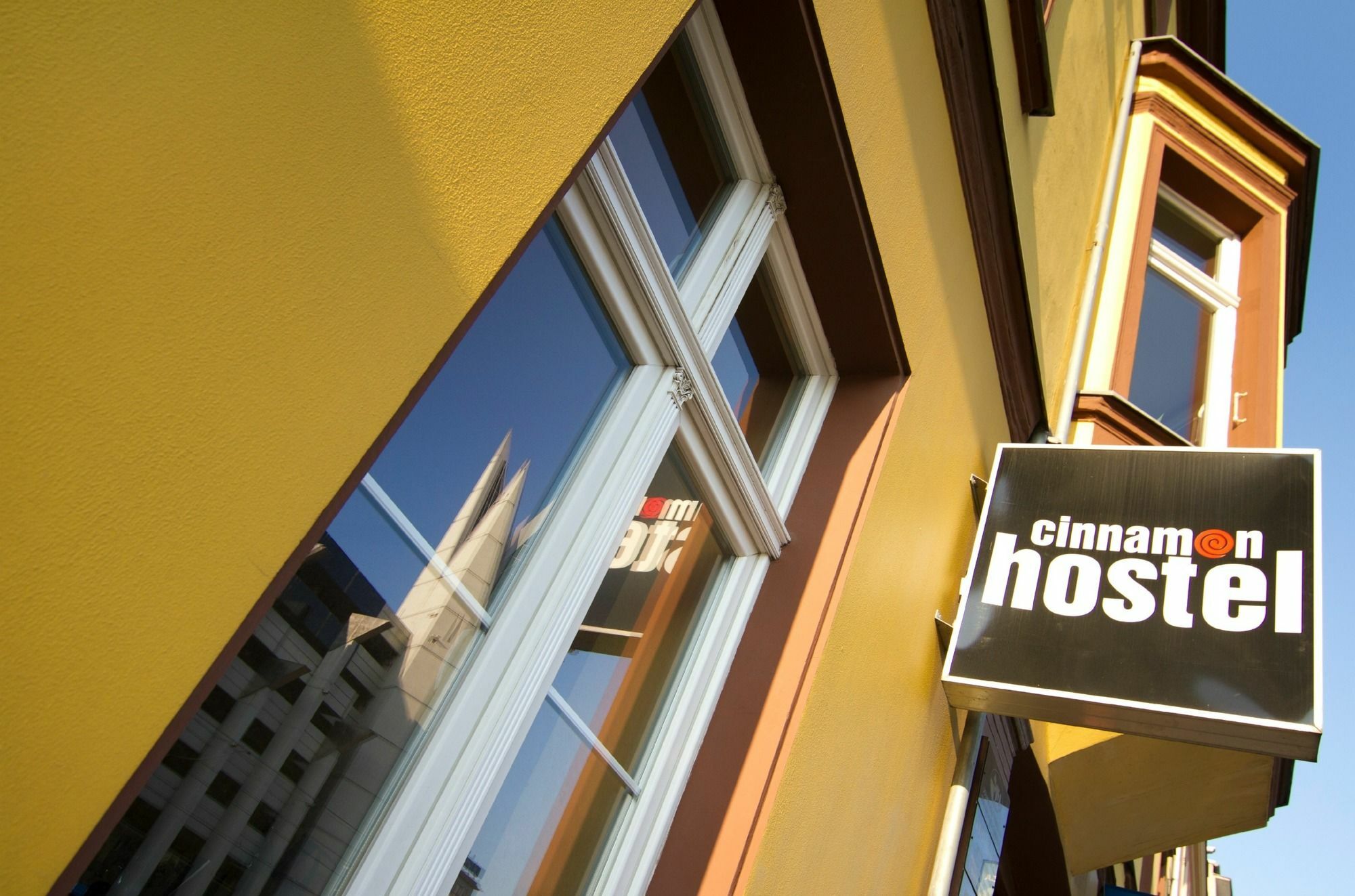 Cinnamon Hostel Breslau Exterior foto